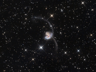 <h5>Antennae Galaxies</h5>